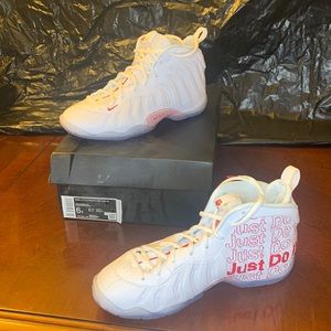 Youth size Nike Little Posite One